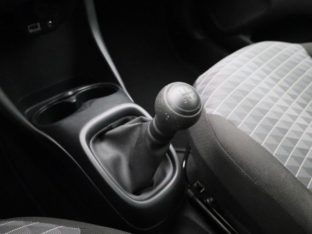 Peugeot 108 1.0 e-vti active | 5-deurs | lage km stand | airco | bluetooth 