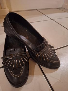 Damesschoenen Tod's, nog als nieuw maat 38