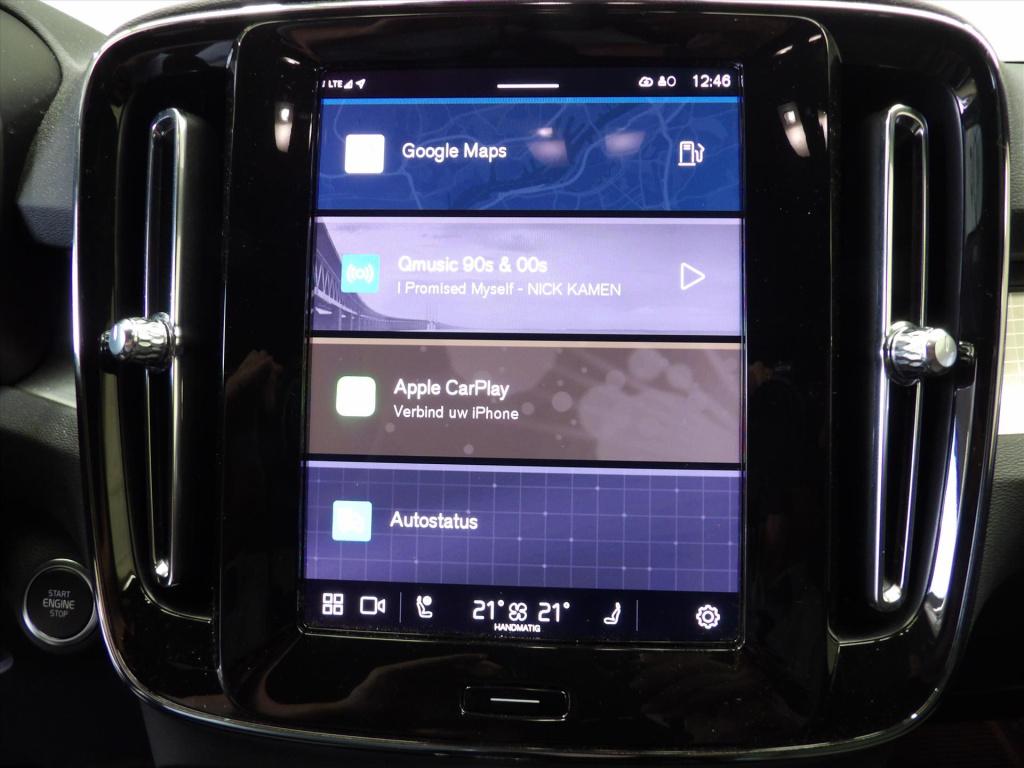Volvo XC40 b3 163pk mild hybrid aut plus dark