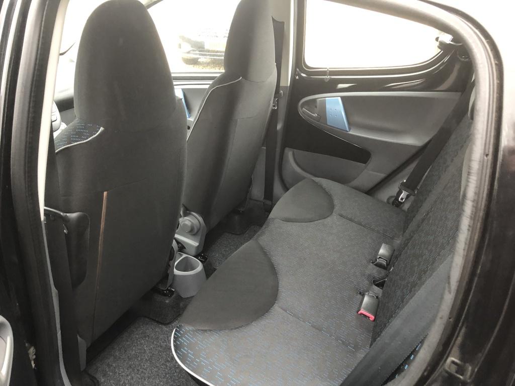 Peugeot 107 1.0-12v urban move 1e eigenaar