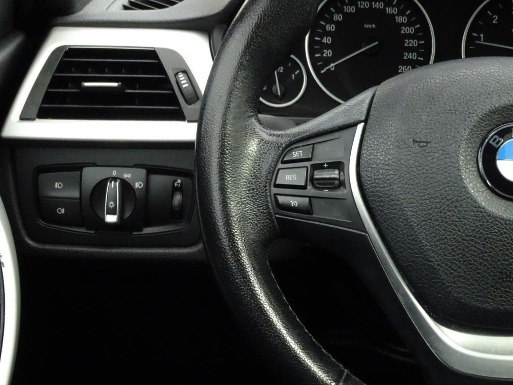 BMW 3-serie 316i upgrade edition automaat | leder | schuif-/kanteldank | xe
