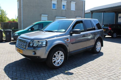 Land rover freelander hse td4