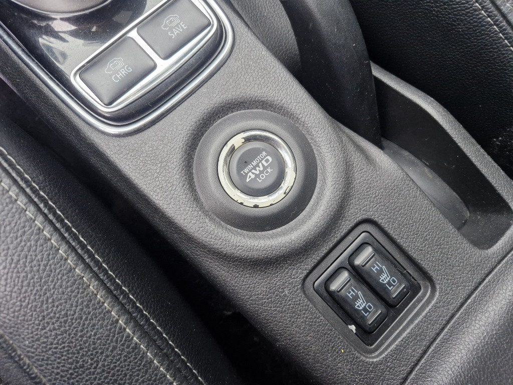 Mitsubishi Outlander 2.0 phev instyle+