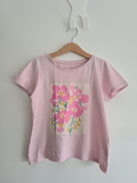 Roze shirt met applicatie van Primark  Maat 128