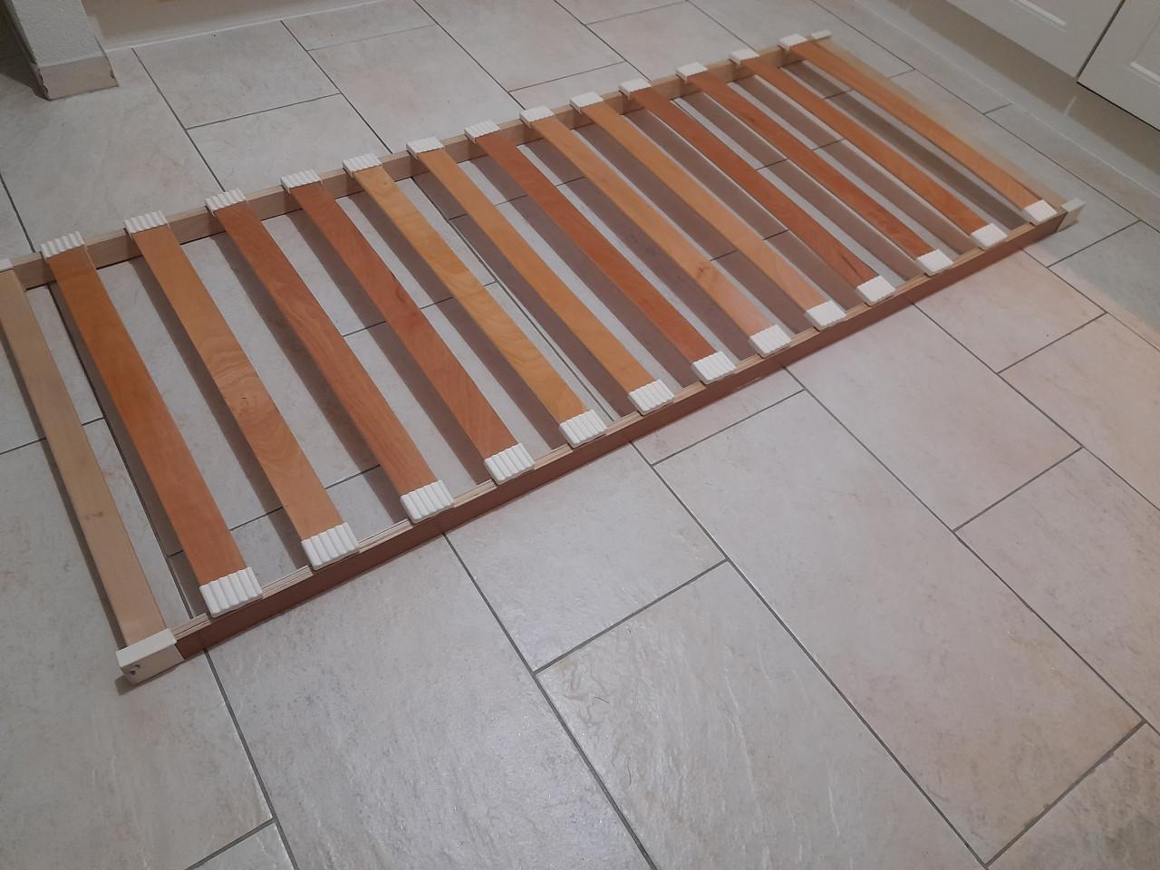 Lattenbodem 80 x 200 (in goede staat )