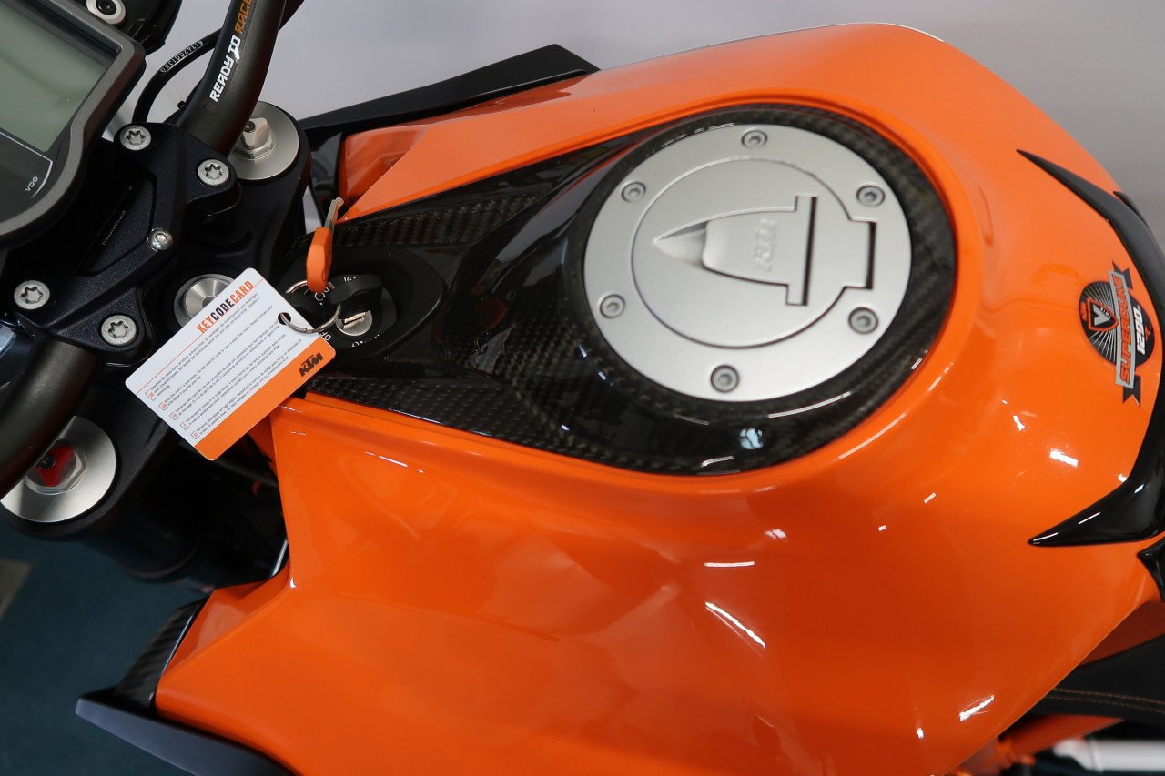 KTM 1290 Super Duke R 2015 als nieuw