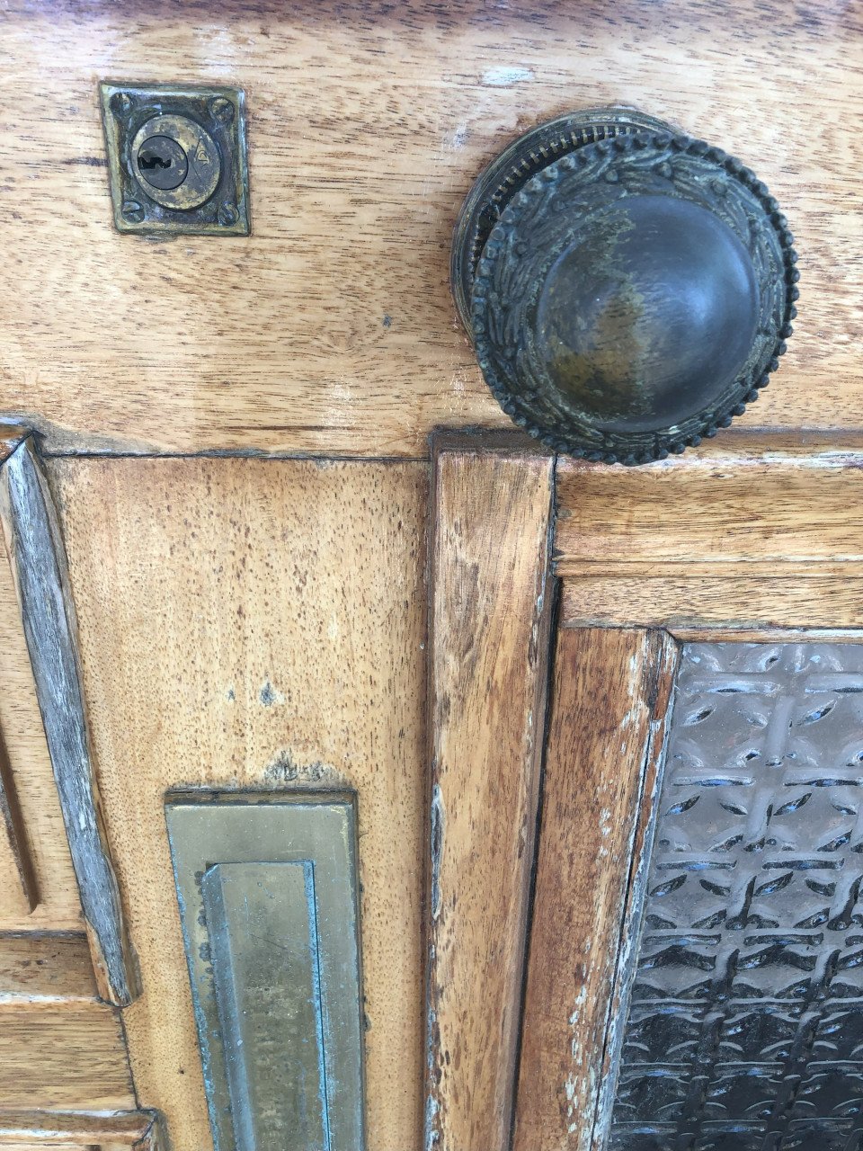 Massieve houten deur met glas (inclusief koperen deurklink en brievenbus)