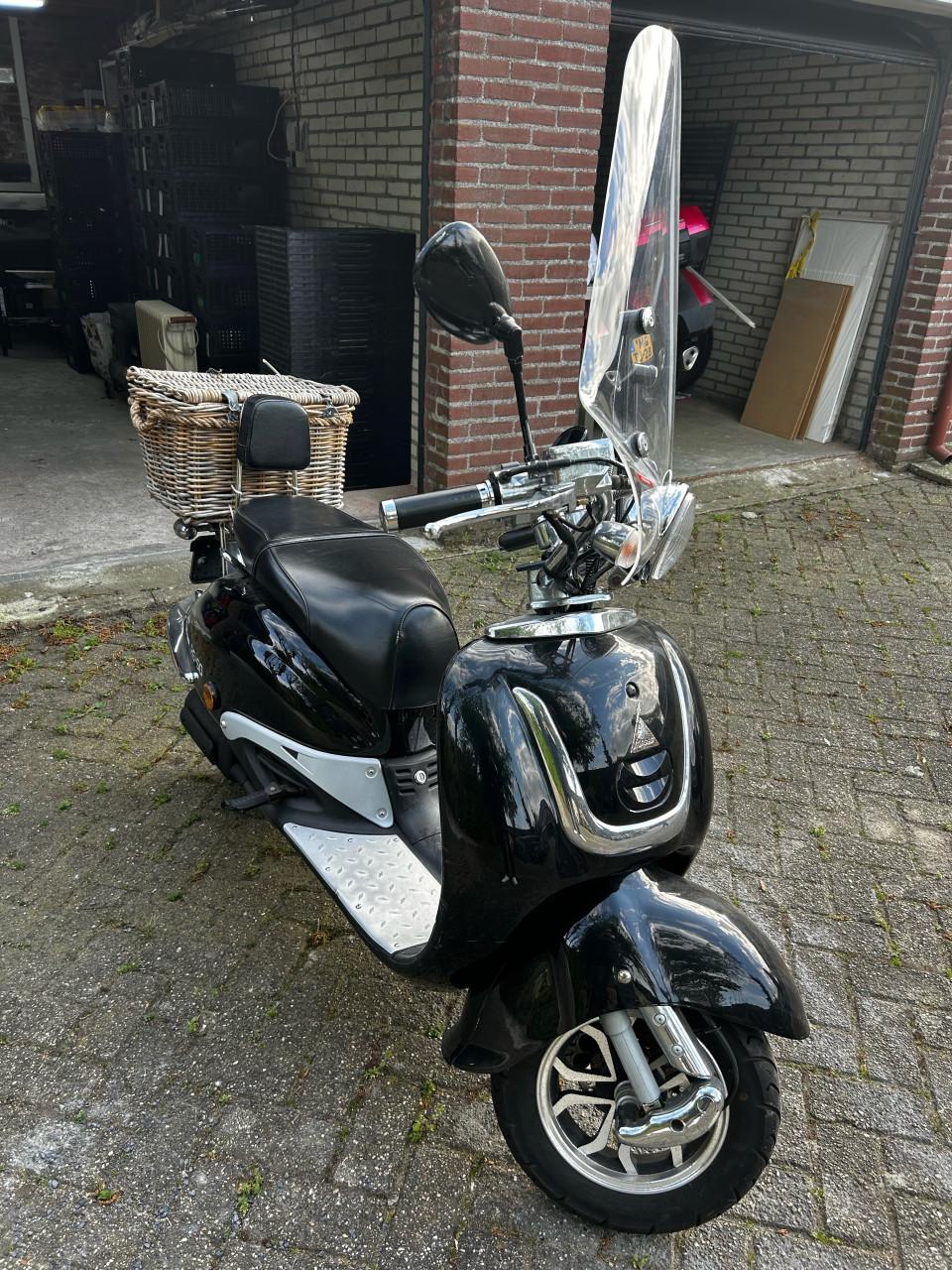 Retro Scooter