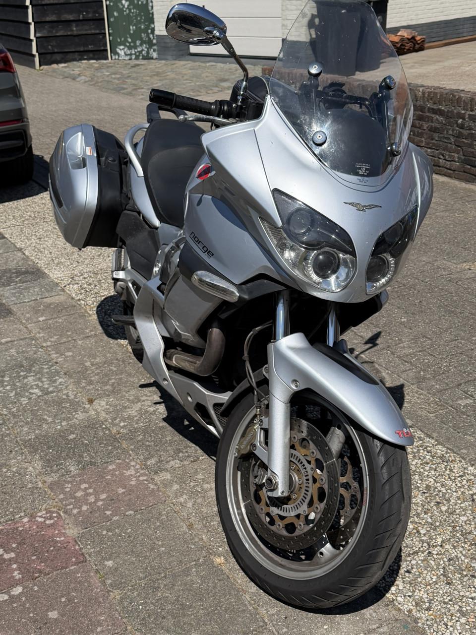 Moto Guzzi Norge 1200