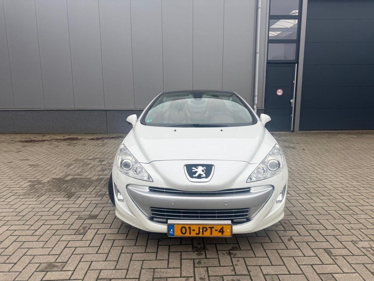 Peugeot 308CC 1.6THP Feline 85.056KM Nap!