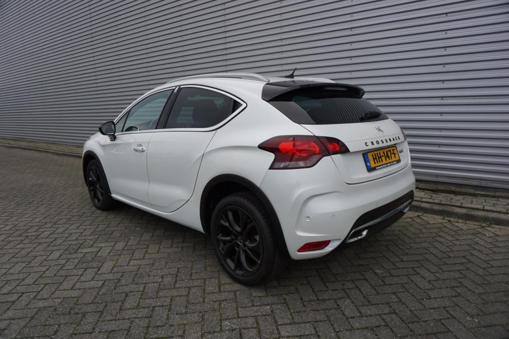 Ds Ds 4 crossback 1.2 puretech so chic climate / navi / leder / cruise / le