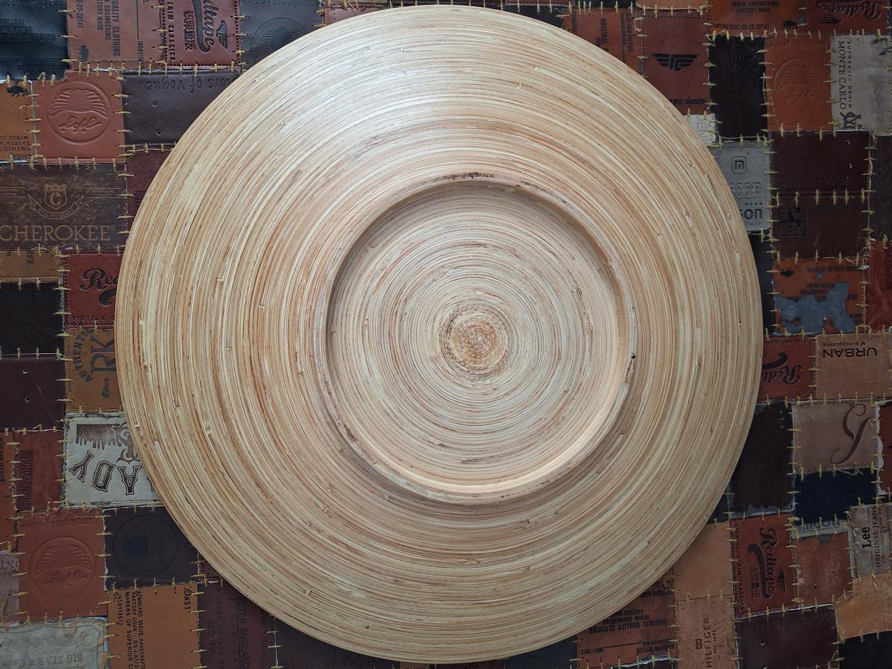 Grote houten schaal 45 cm. Eventueel met nep fruit