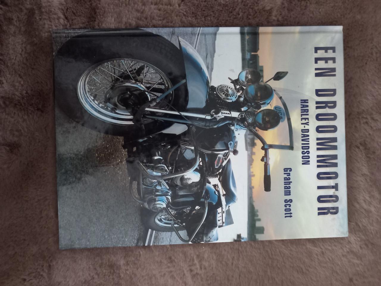 Partij Harley Davidson boeken