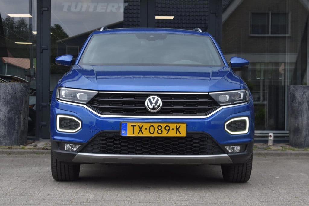 Volkswagen T-roc 1.0 tsi sport | virtual cockpit | trekhaak | camera | nap 