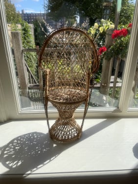 Rieten of Rotan Poppenstoel