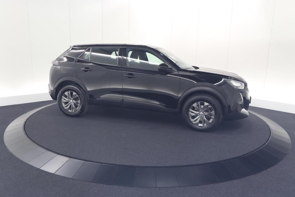 Peugeot 2008 puretech 130 active pack | trekhaak | camera | navigatie | par