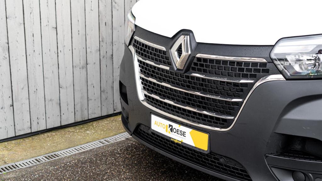 Renault Master t35 2.3 dci 135 l2h2 comfort | camera | vloerplaat | navigat