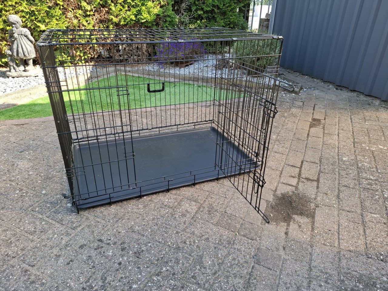 Grote zwarte bench