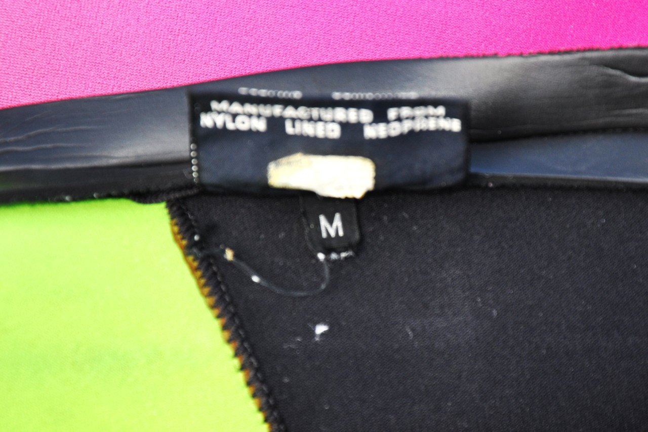 2x Wetsuit (maat M en S)