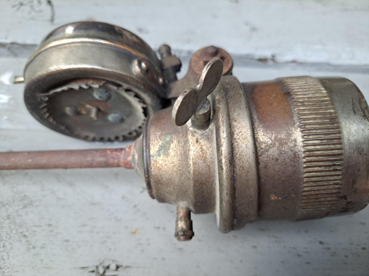 Ww2 omgebouwde carbidlamp