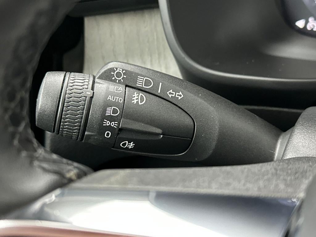 Volvo XC40 t5 262pk recharge inscription| pano| leder| camera| keyless| dab