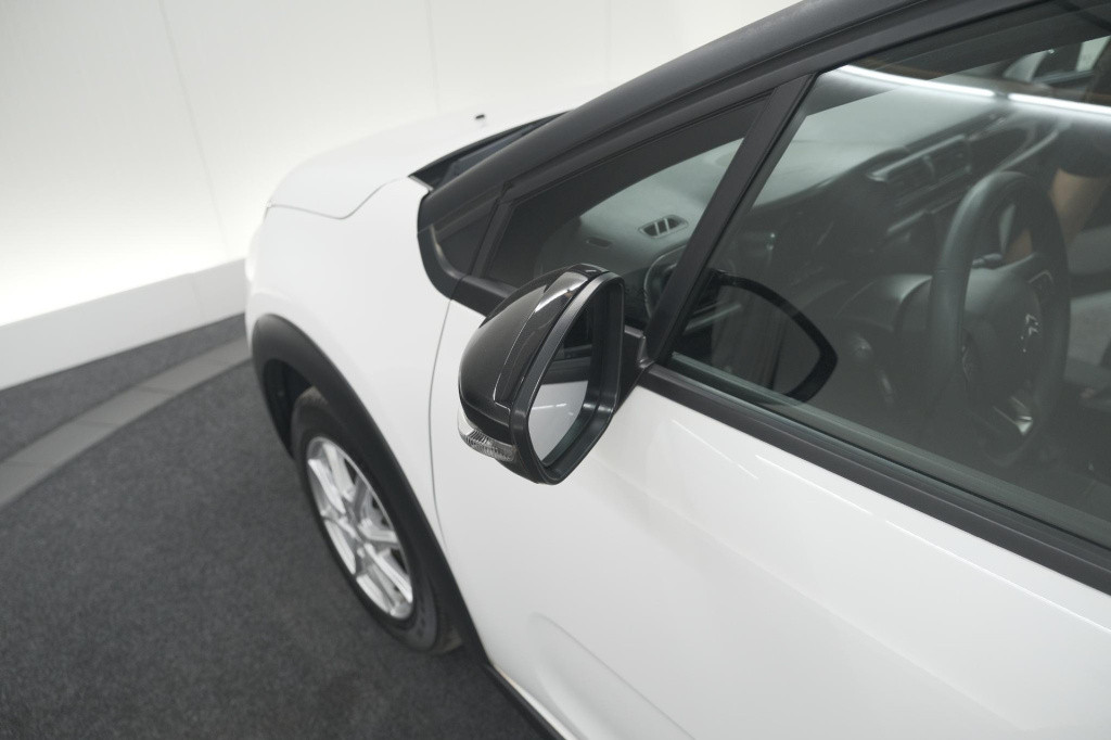Citroen C3 puretech 82 feel | apple carplay | climate control | 15 inch lic