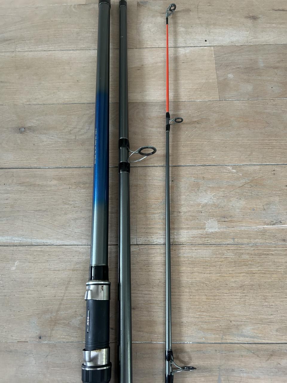 Te koop zeehengel merk Dam onliner surf 200  lang 4.2 meter werpgewicht 200