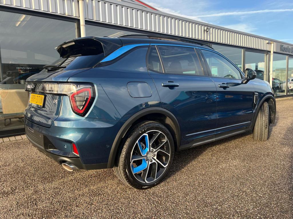 Lynk & Co 01 1.5td 261pk phev, pano, 360 graden camera, car play, adaptieve