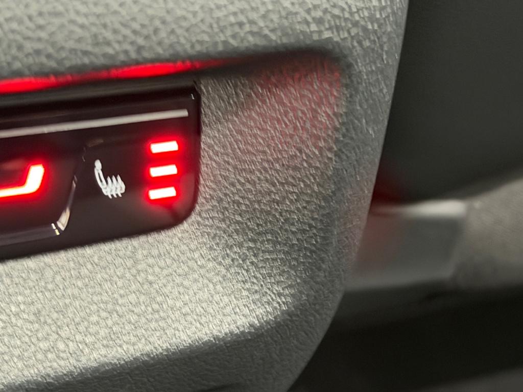 Volkswagen Tiguan 1.5 ehybrid r-line | black line | 360 camera | trekhaak |