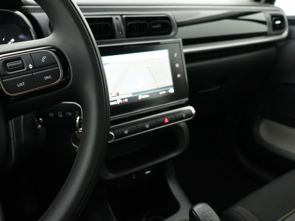 Citroen C3 82 pk feel | rijklaar | parkeersensoren achter | navigatie | app