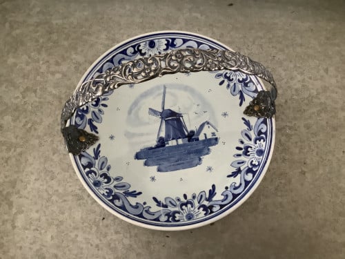 Oud Delfts Schaaltje met zwaar verzilverd Schoonhoven Hengsel - T.E.A.B.
