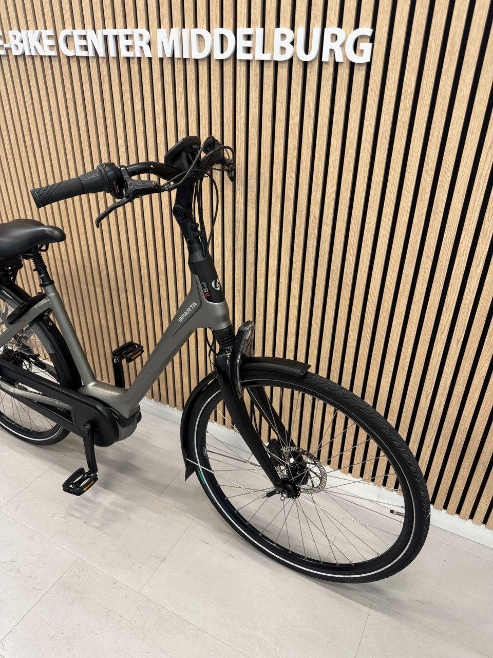 Sparta M8B Bosch Active Line Plus 400Wh 48CM 7443KM