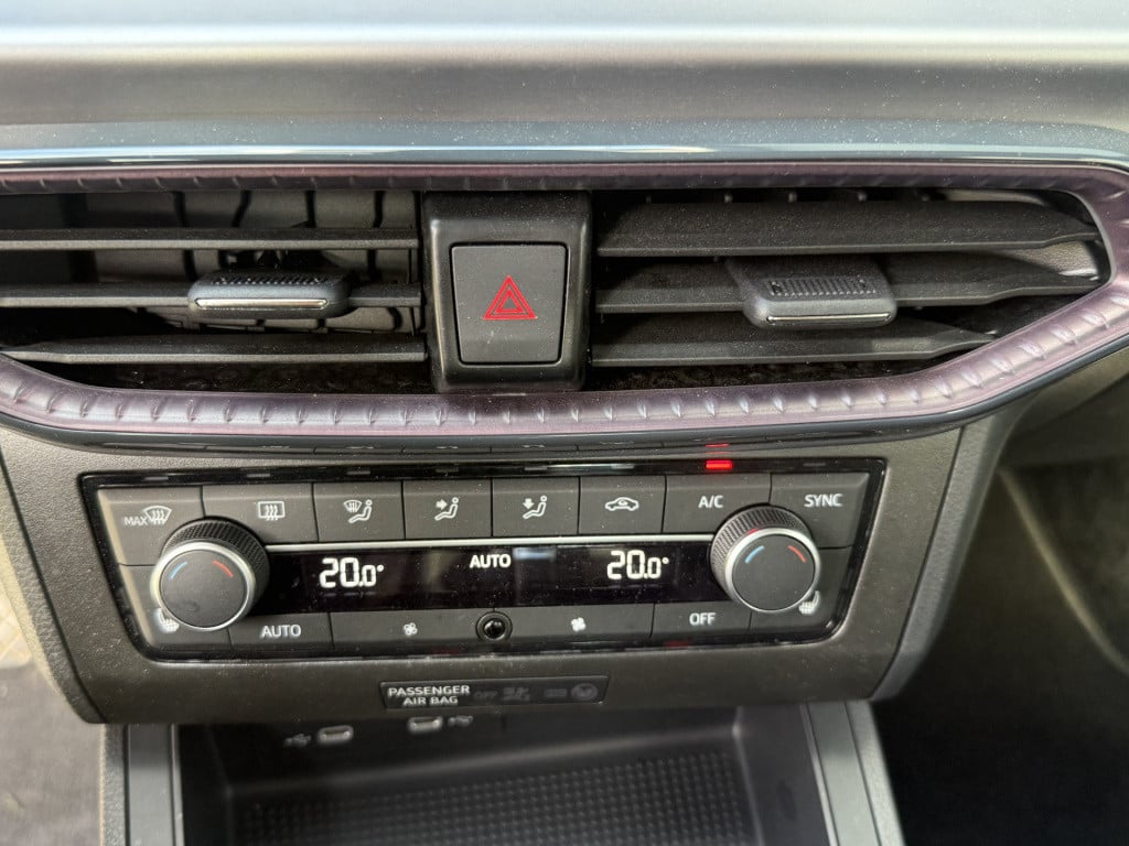 Seat Ibiza 1.0 ecotsi style business connect 5-drs
