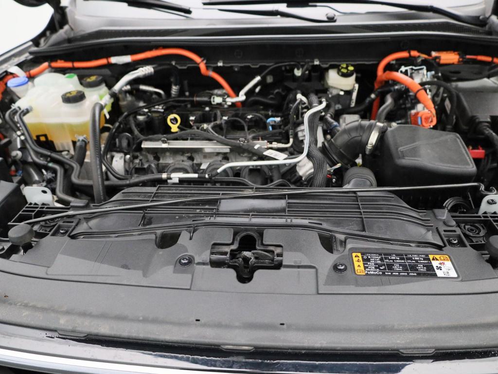 Ford Kuga st-line | climate control | cruise control | head-up display | ac