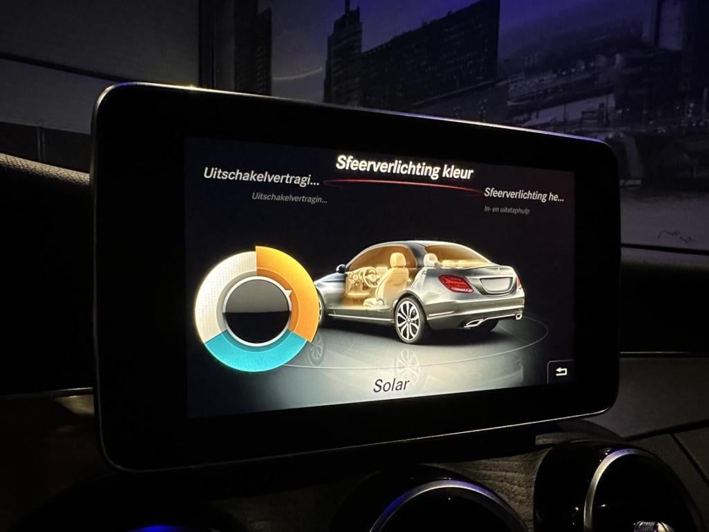 Mercedes-Benz C-Klasse 180 sport edition premium plus amg *pano*360camera*b