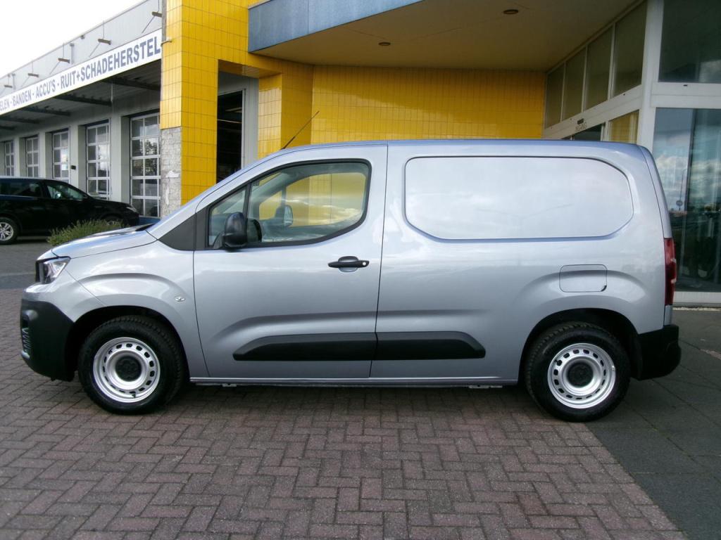 Peugeot Partner 1.5 bluehdi 75 airco, trekhaak, 3-zits