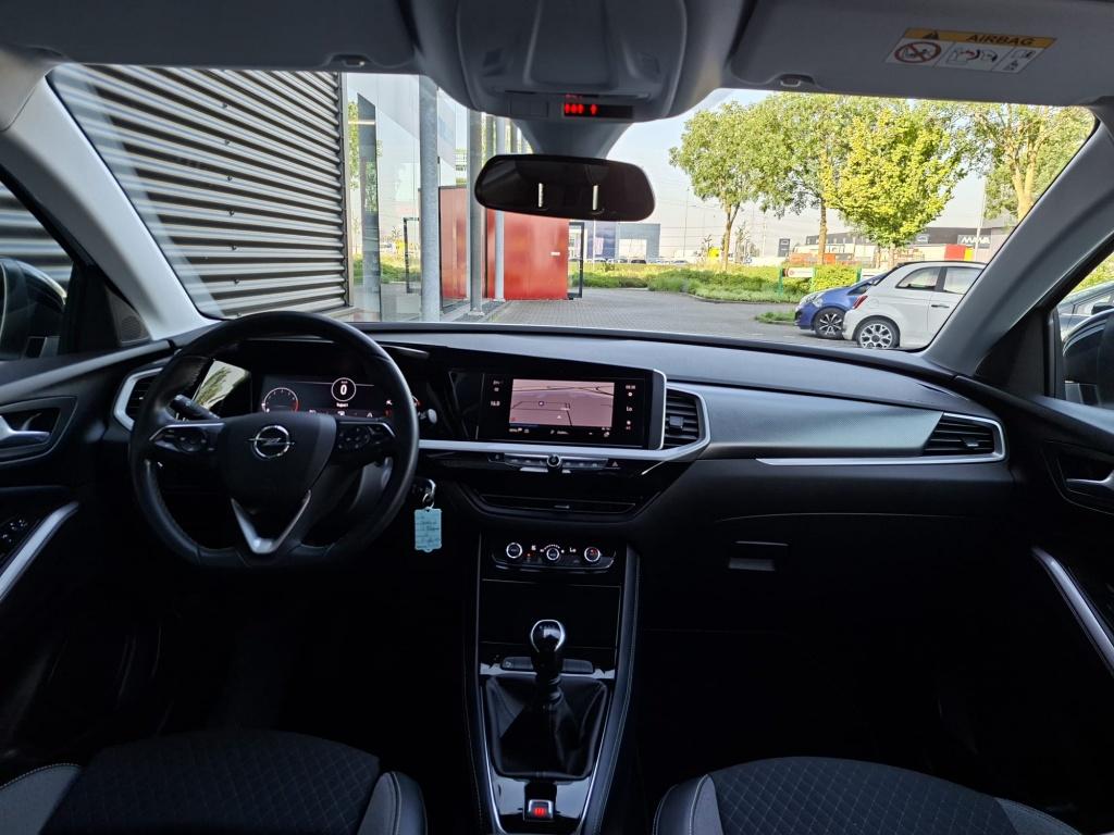 Opel Grandland 1.2 turbo 130pk elegance