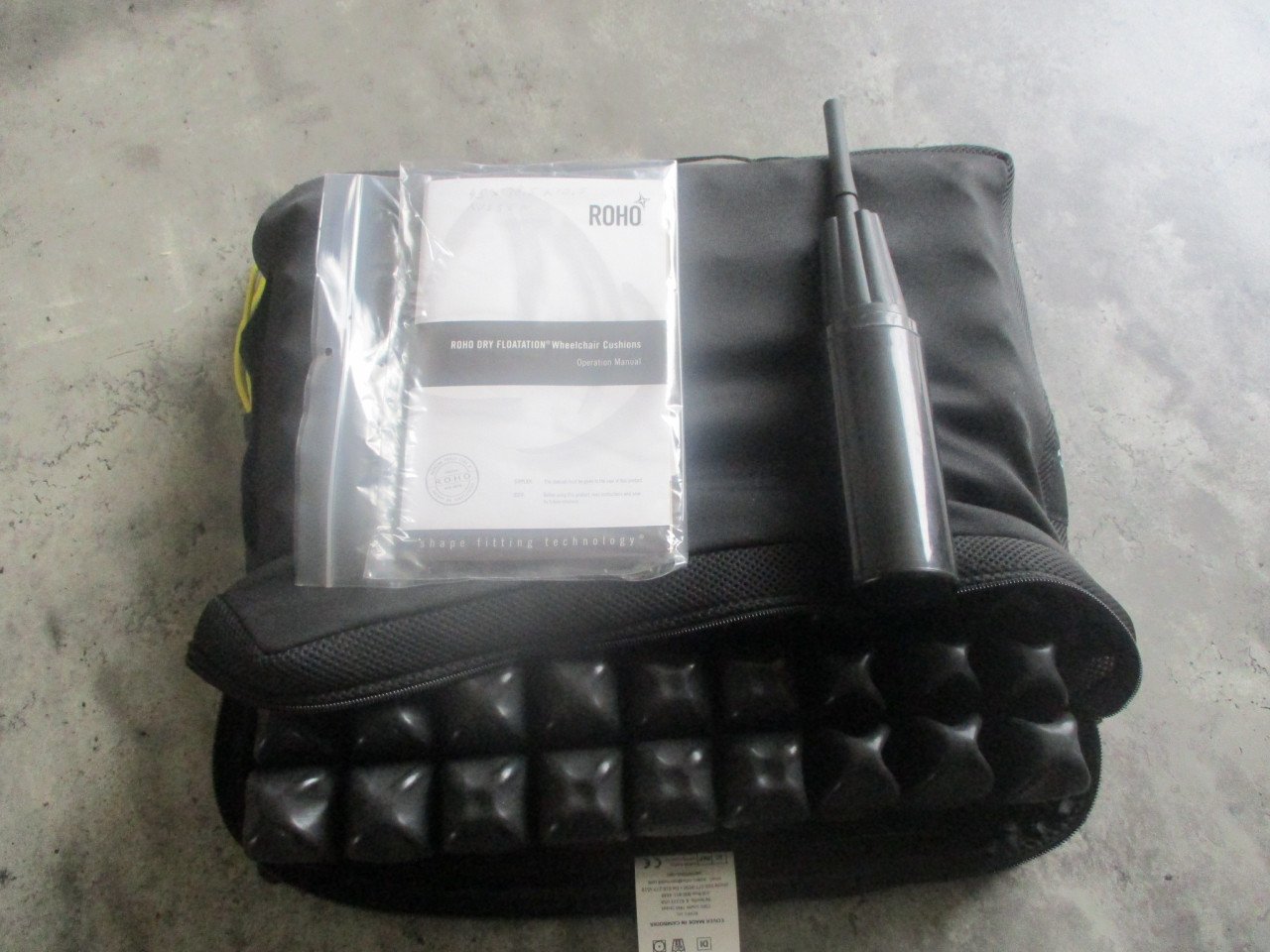 Nieuw ROHO anti-decubitus kussen voor de rolstoel + pompje + de handleiding
