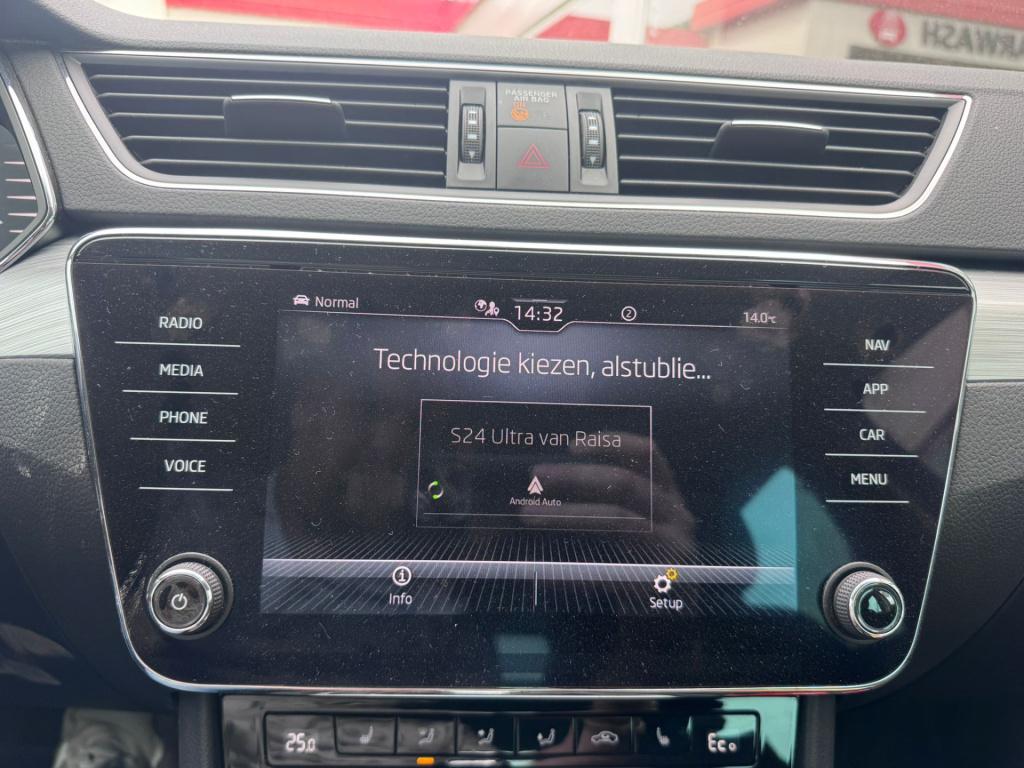 Skoda Superb combi 1.4 tsi iv business edition plus