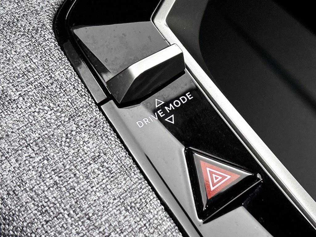 Peugeot 3008 hybrid 145pk automaat gt | rijklaar | stoelverwarming | elektr