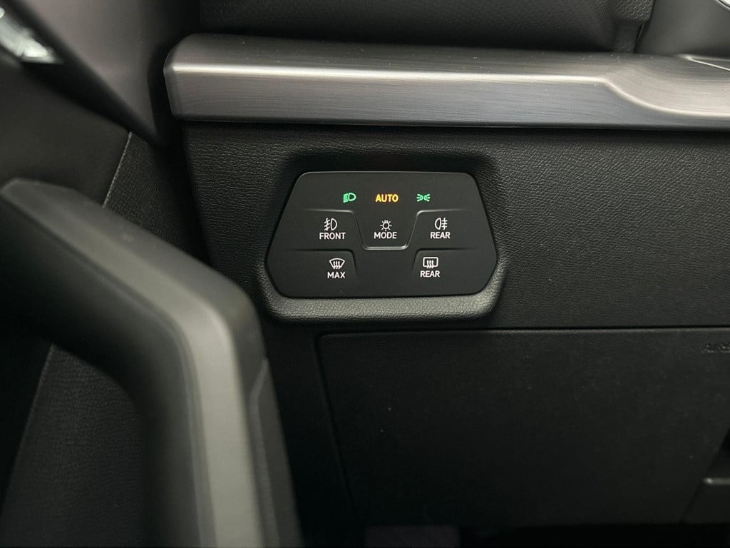Seat Leon sportstourer fr phev first edition 1.5 tsi ehybrid 150kw / 204p