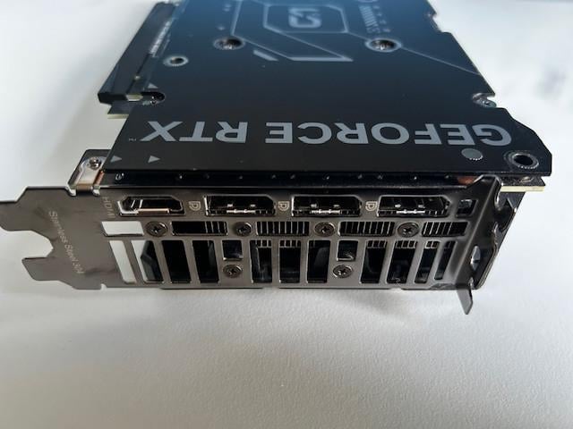 ASUS Dual GeForce RTX™ 4060 Ti 8gb