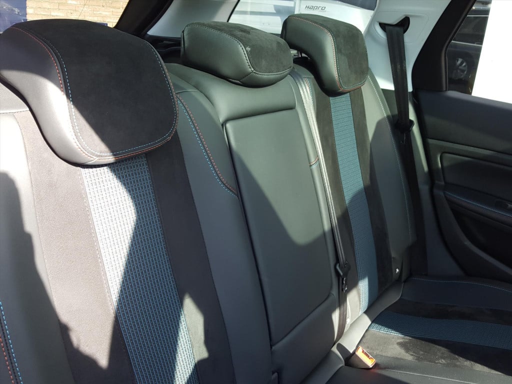 Peugeot 308 allure 1.2 pt-130pk s&s (vol)automaat (eat8) | panoramadak | na