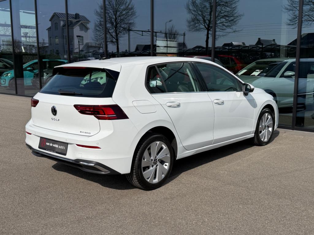 Volkswagen Golf 1.5 ehybrid 204pk style | 360 camera | ergo stoel | adapt. 