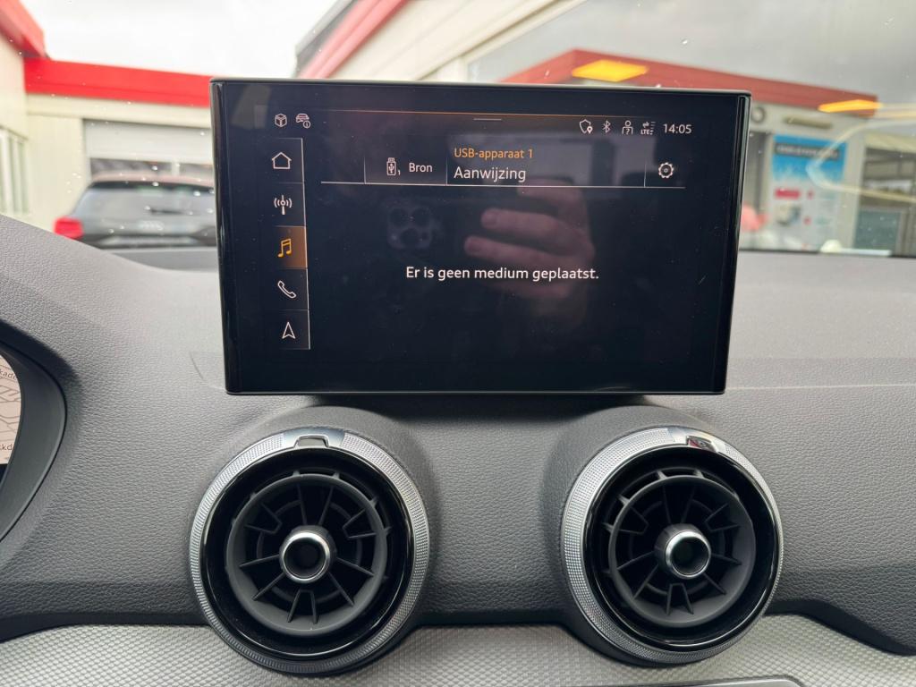 Audi Q2 35 tfsi s edition