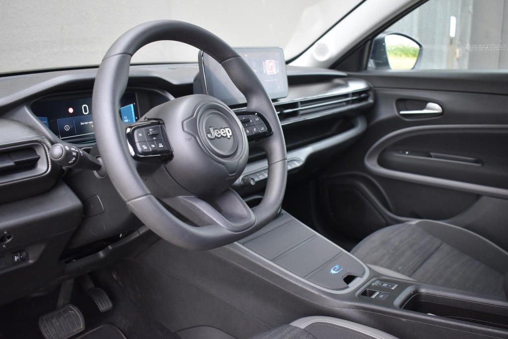 Jeep Avenger longitude 54 kwh | navi | lmv | cruise | apple carplay / andro