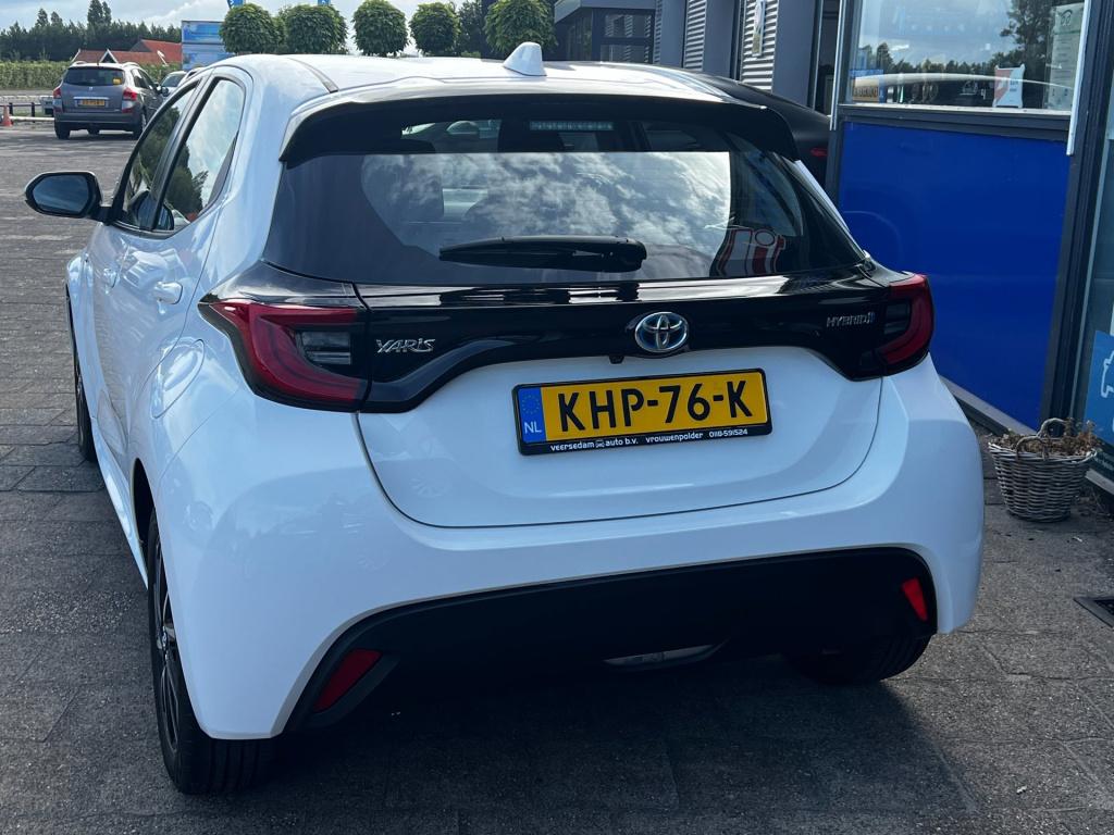 Toyota Yaris 1.5 hybrid dynamic line, camera, carplay, navi enz..