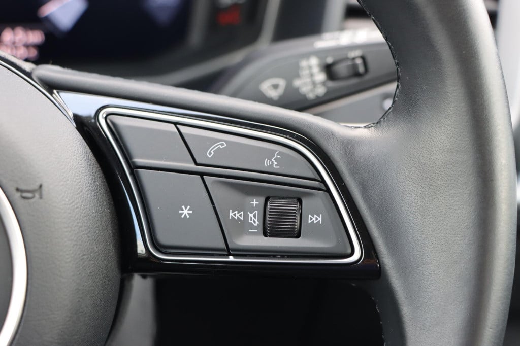 Audi A1 Sportback 25 tfsi 95pk s tronic pro line