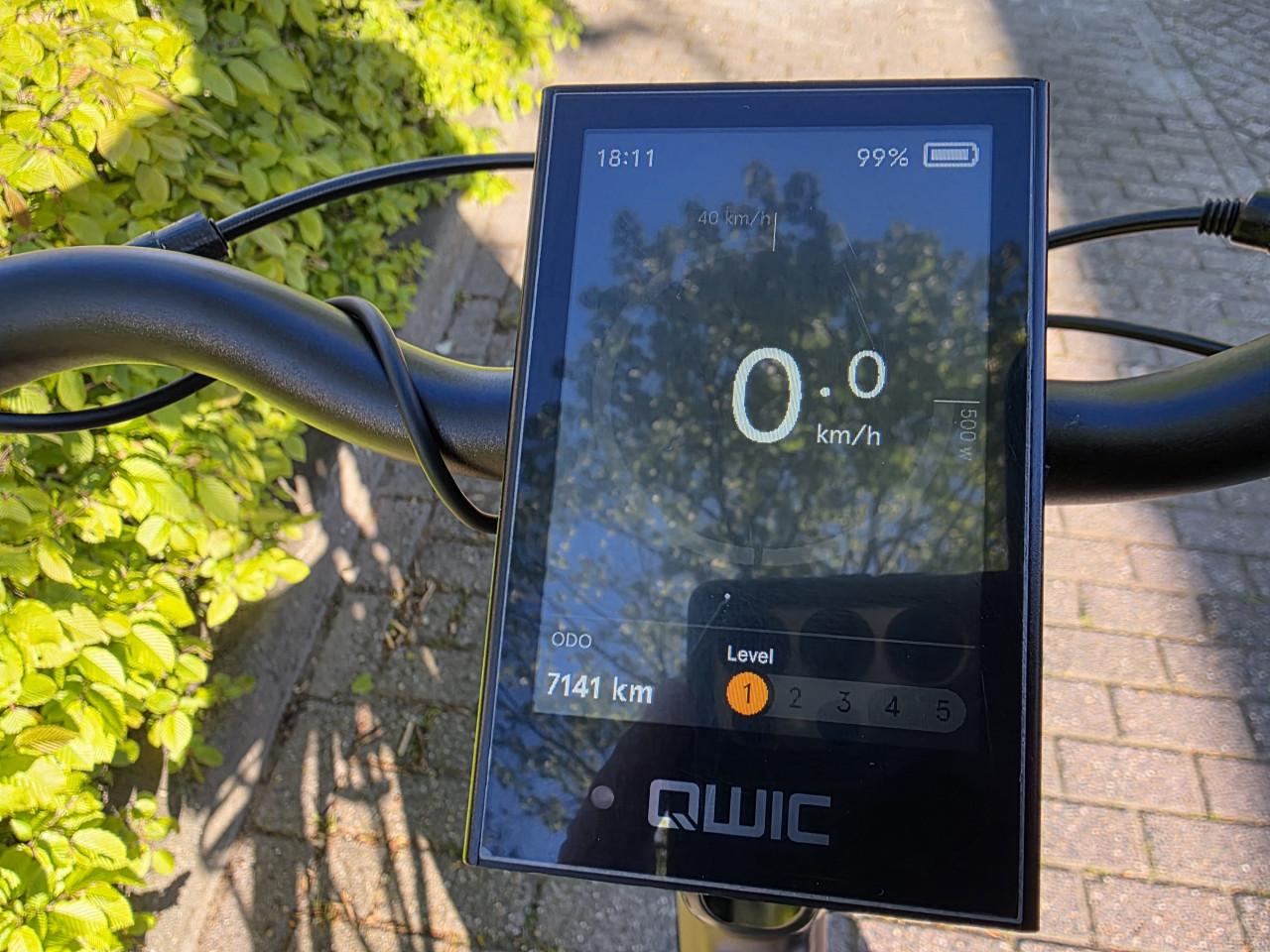 Qwic Premium elektrische heren fiets met Bafang M420 middenmotor