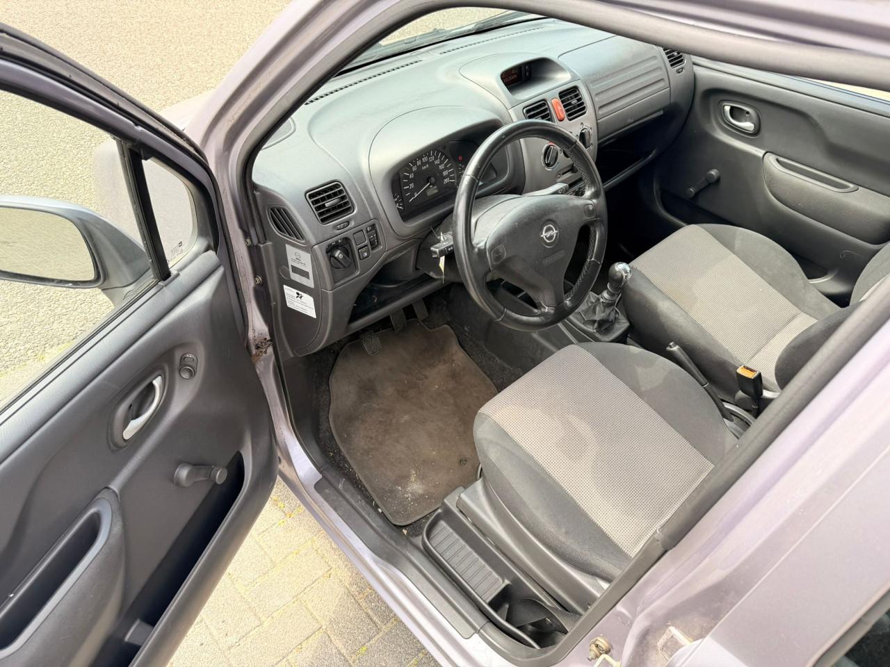 Opel Agila 1.2-16V Maxx Incl. Nieuwe APK